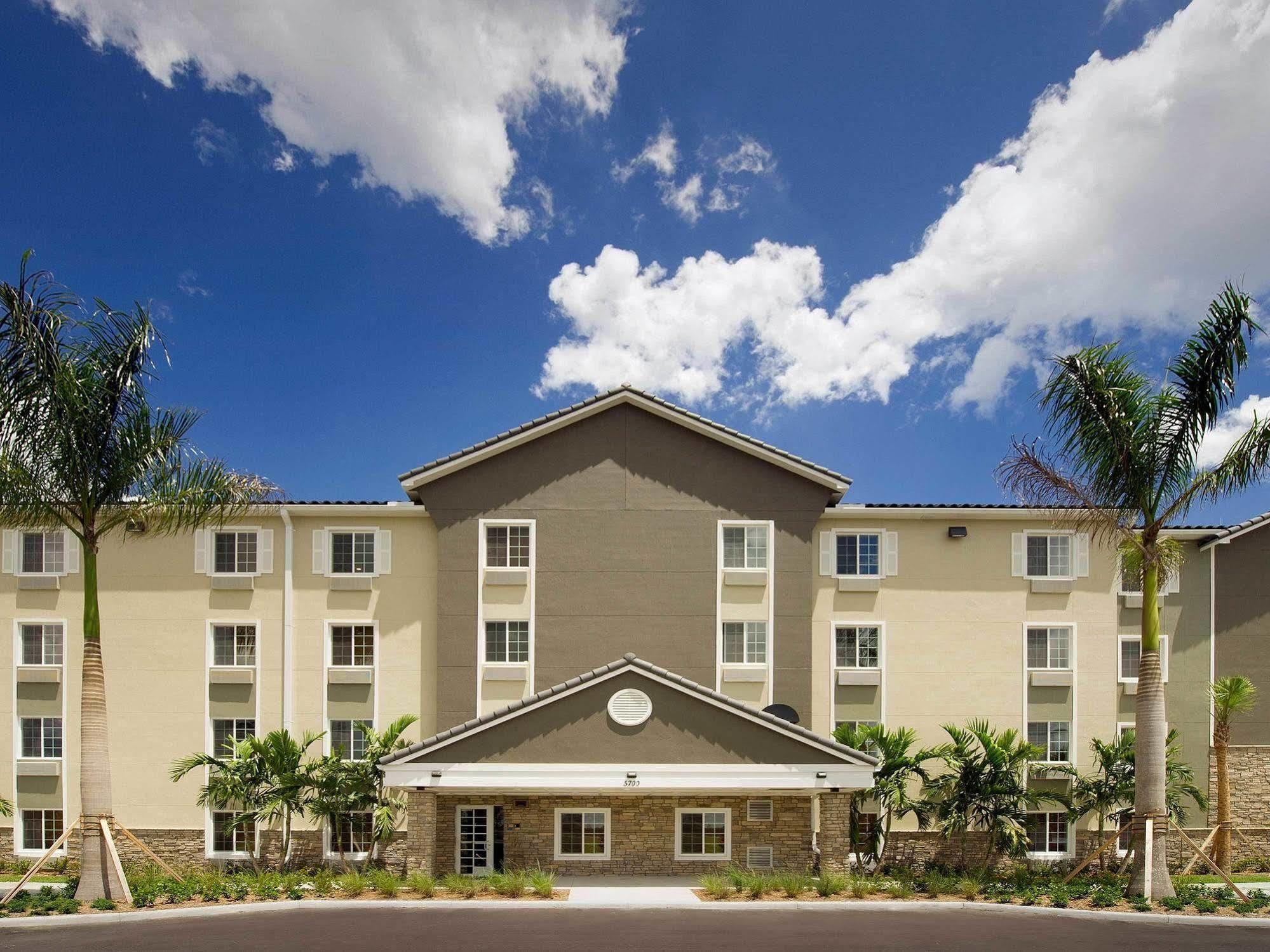 Extended Stay America Select Suites - Fort Lauderdale - Airport - West Davie Exteriör bild